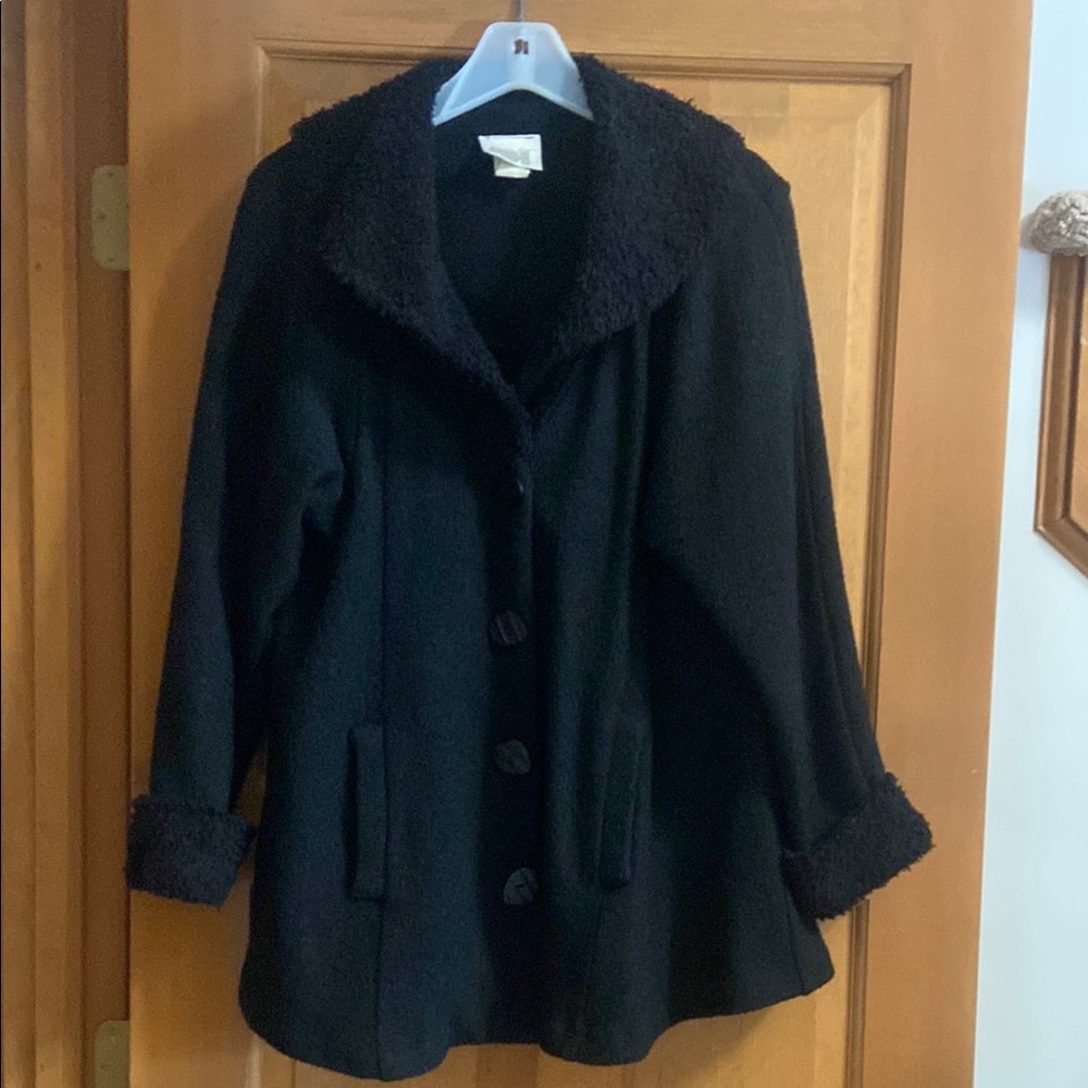 Vintage Black Swing Coat by Zoe in Excellent Condition
